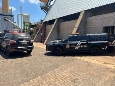 Imagem da notícia 2 toneladas de drogas viram cinzas durante incineração feita pela Polícia Civil, em Três Lagoas